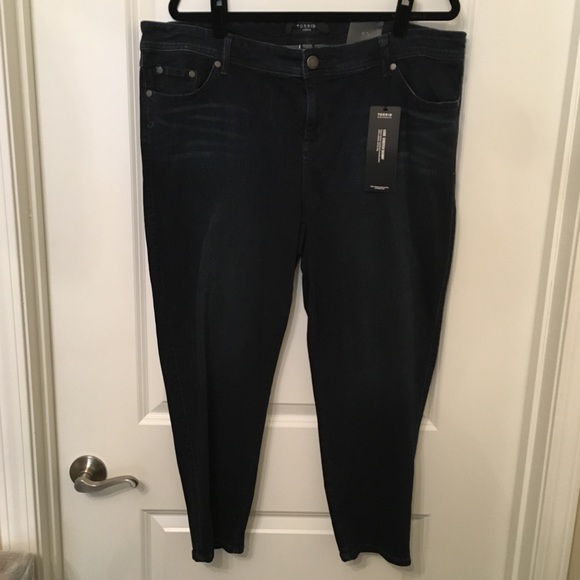 Torrid Cropped Luxe Skinny Jeans - Dark Wash - Picture 5 of 8